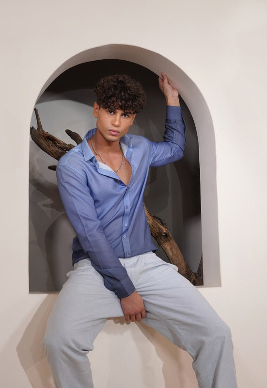 Relaxed Fit Solid Casual Shirt